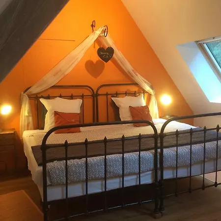 Bed & Breakfast Domaine De Joreau