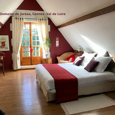 לינה וארוחת בוקר Domaine De Joreau