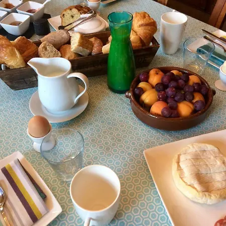 Domaine De Joreau Bed & Breakfast